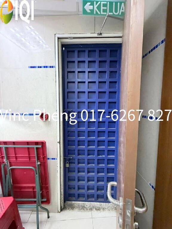High Traffic Main Road Corner Shoplot 3,078 SqFt @ Melaka Raya image