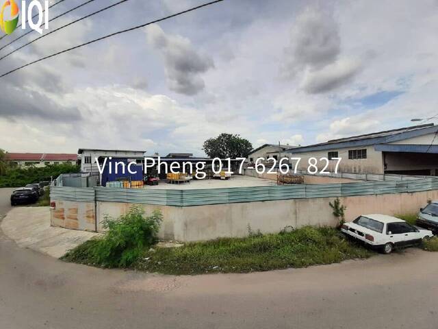 HUGE 14,866 SqFt Open Yard and Warehouse @ Taman Malim Jaya  image