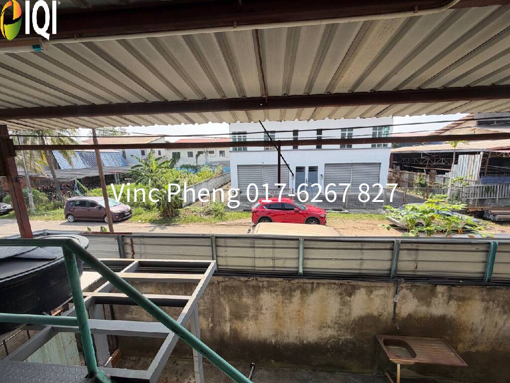 HUGE 14,866 SqFt Open Yard and Warehouse @ Taman Malim Jaya  image
