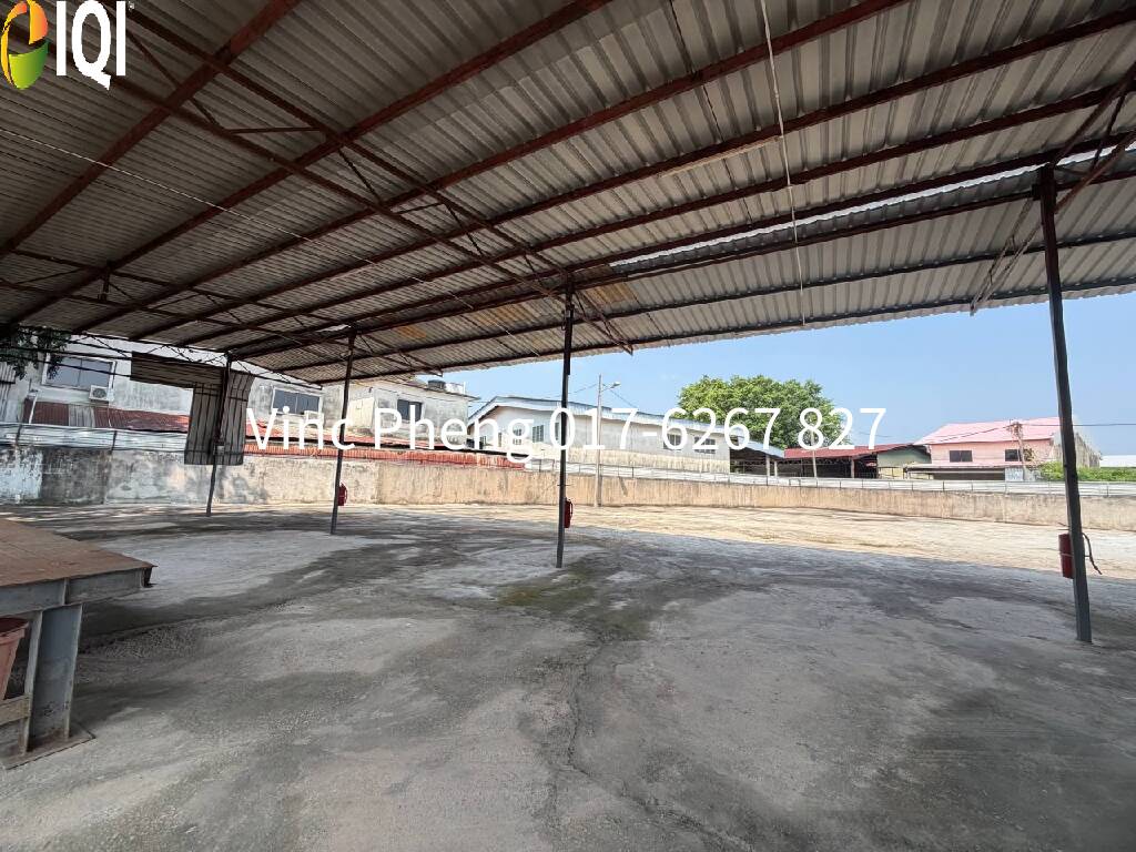 HUGE 14,866 SqFt Open Yard and Warehouse @ Taman Malim Jaya  image