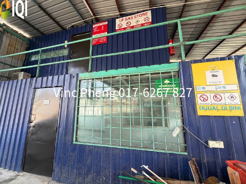HUGE 14,866 SqFt Open Yard and Warehouse @ Taman Malim Jaya  image