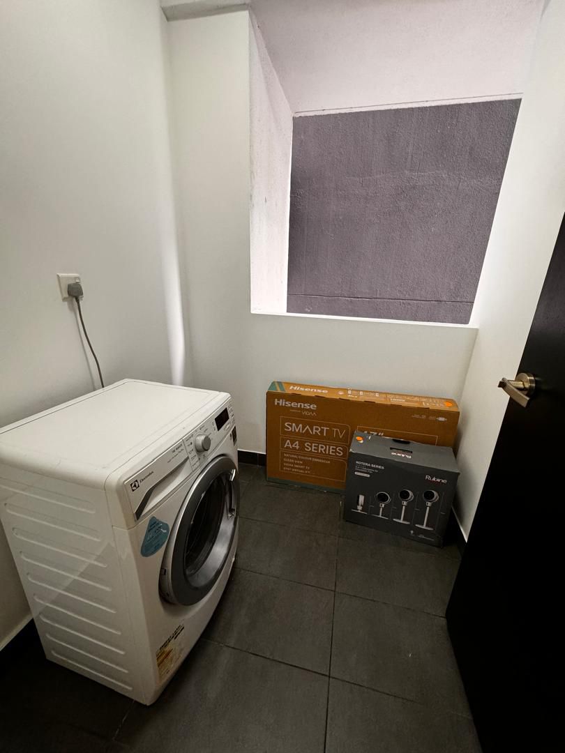 Setia Sky 88,Jb Town,Ciq,Blok B,Low Floor,Fully Furnisehd image