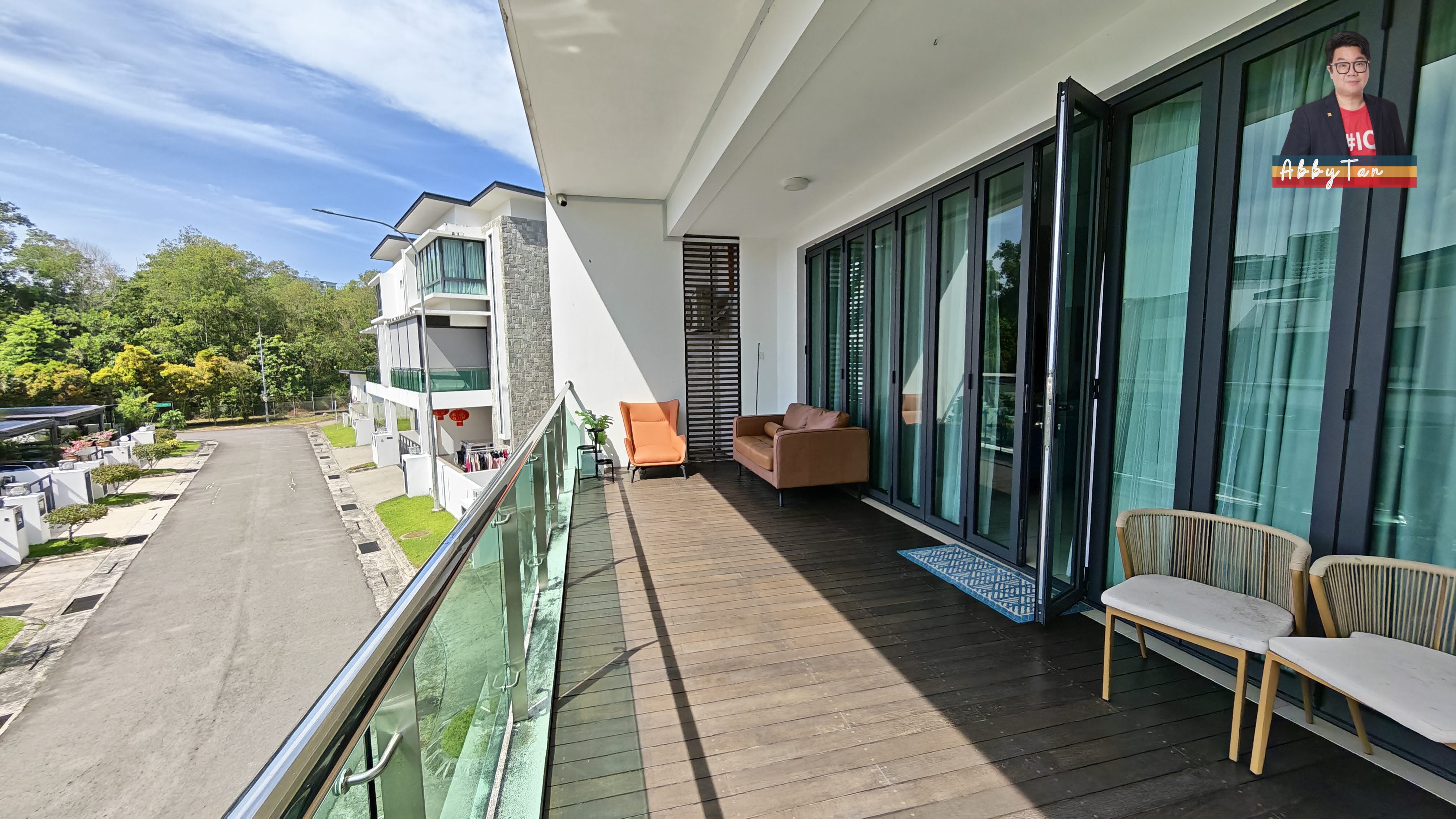 Taman Manikar 3-Storey Semi-D for Rent | Likas image