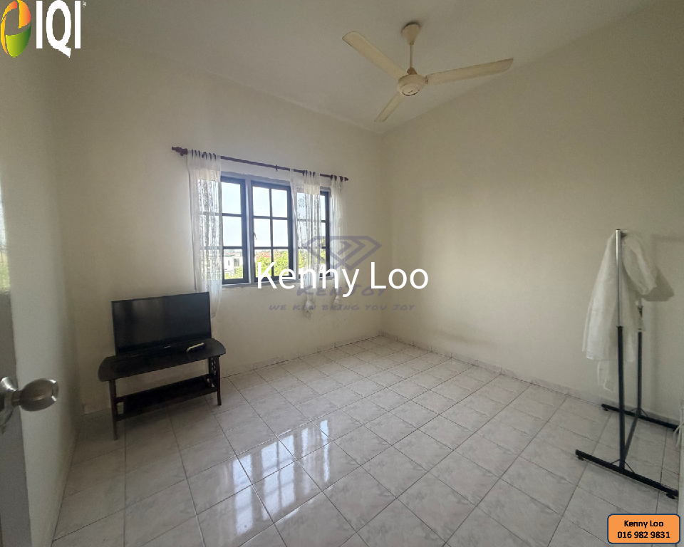 LE TOWN APARTMENT image
