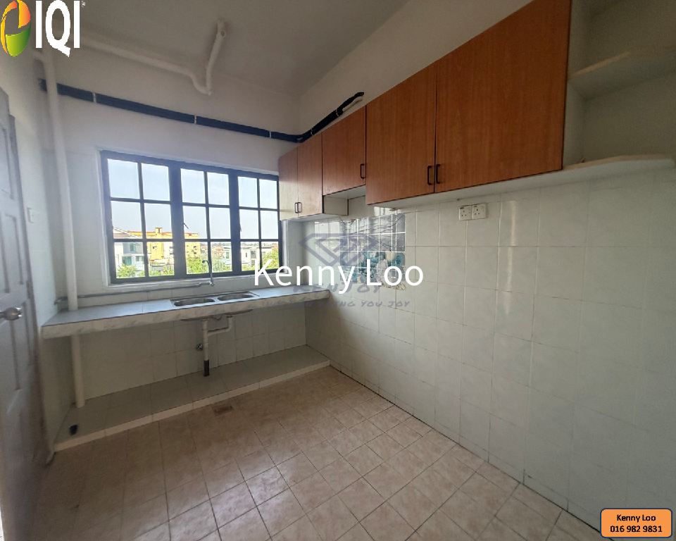 LE TOWN APARTMENT image