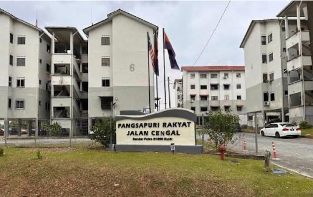 Pangsapuri Cengal Low Cost Flat,Low Floor,Taman Putri Kulai,Level 1 image