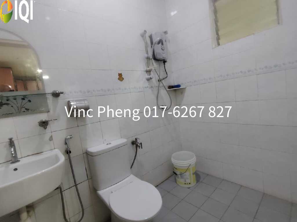RARE 5BR FULLY EXTENDED Terrace RM438K @ Muzaffar Heights image
