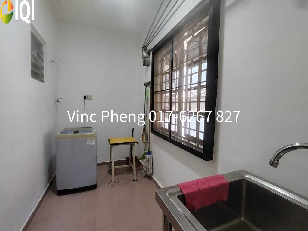 RARE 5BR FULLY EXTENDED Terrace RM438K @ Muzaffar Heights image