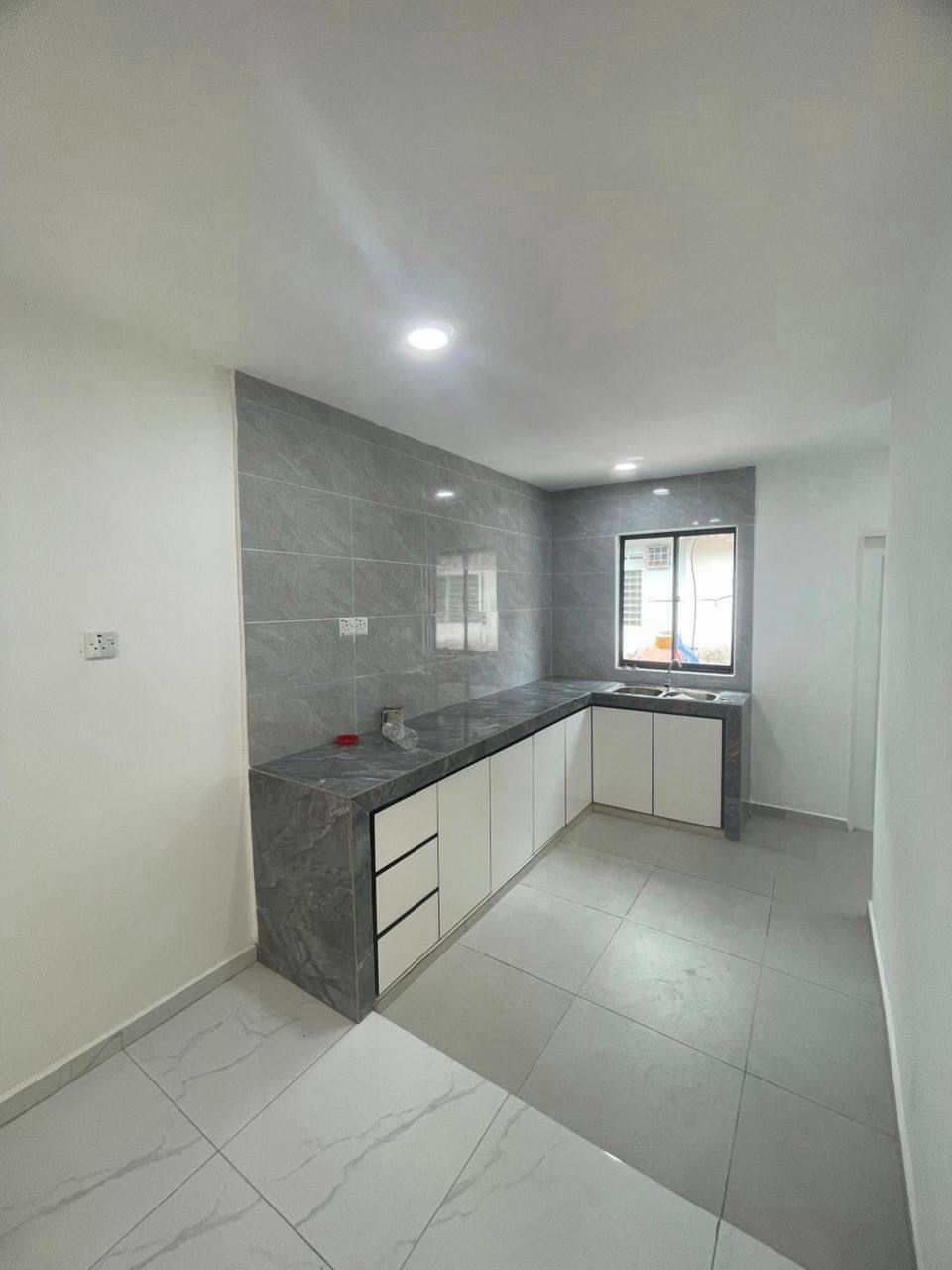 Taman Skudai Baru 2 Sty Terrace,Jalan Hang Kasturi,Skudai,Renovated image