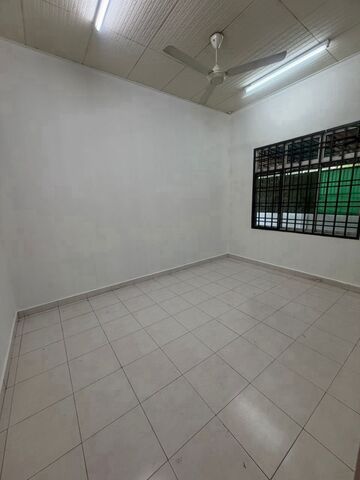 Taman Bestari Indah 1 Sty Terrace Corner Lot,Renovated,Unblock,Ulu Tiram image