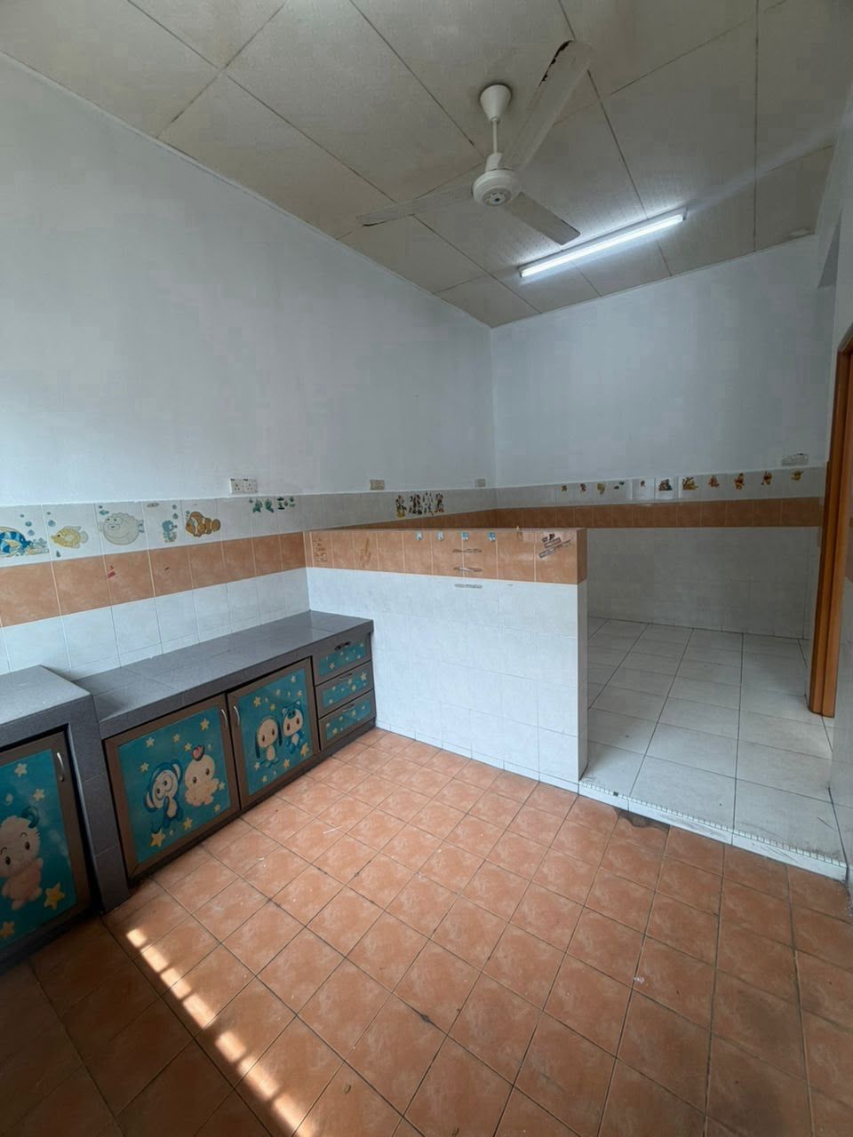 Taman Bestari Indah 1 Sty Terrace Corner Lot,Renovated,Unblock,Ulu Tiram image