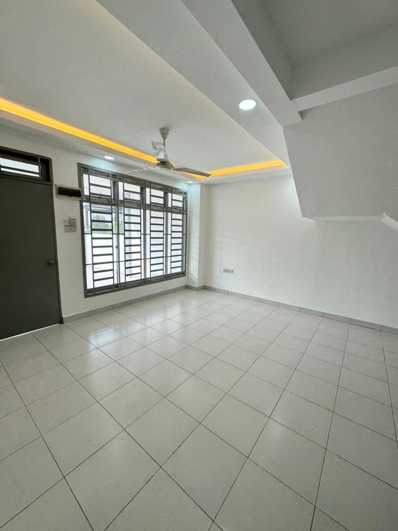 Taman Scientex 2.5 Sty Terrace,Jalan Scientex,Kelapa Sawit,Bumi Lot image