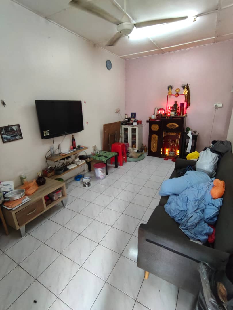 Taman Perwira image