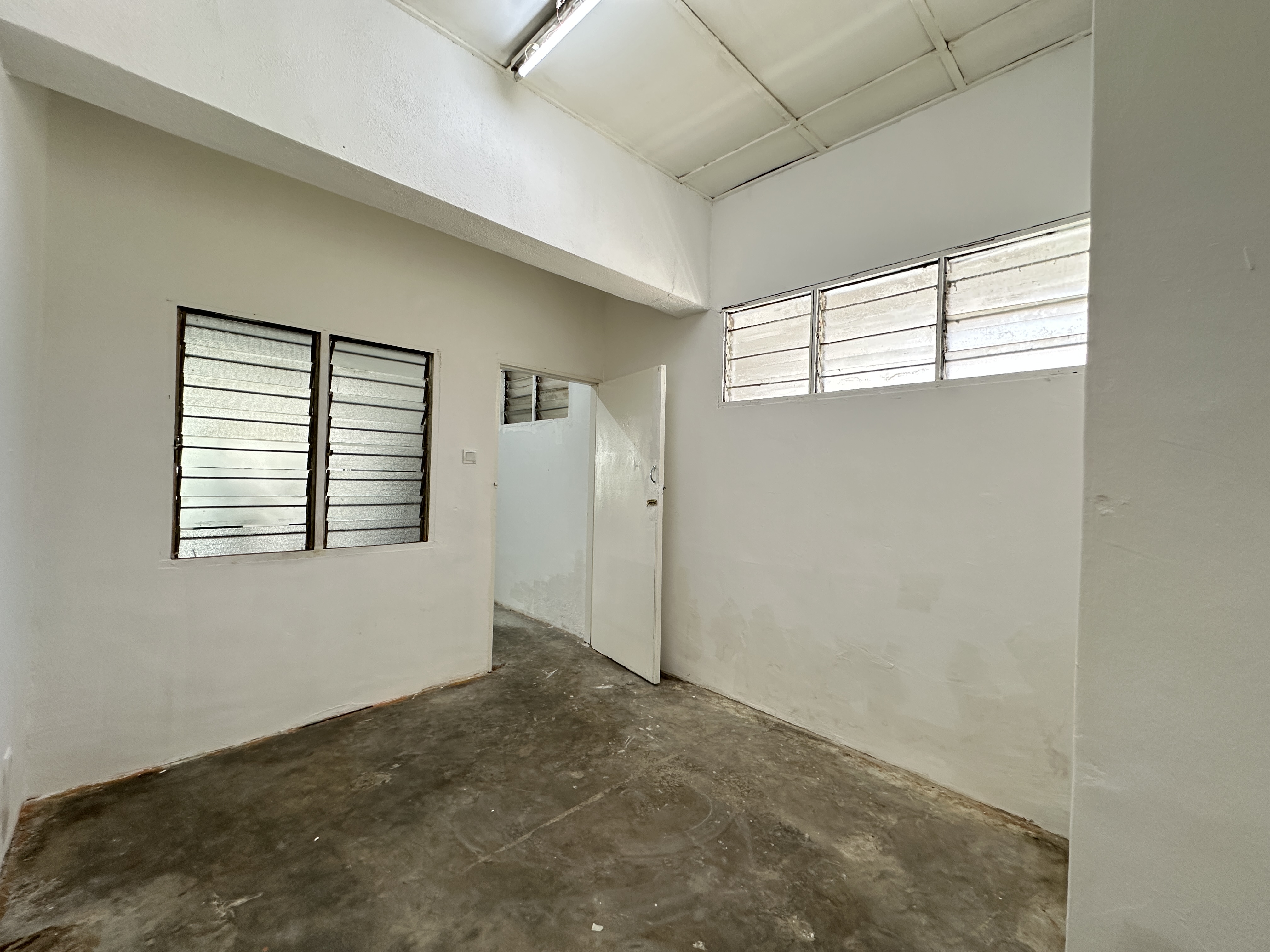 Taman Orkid Desa image