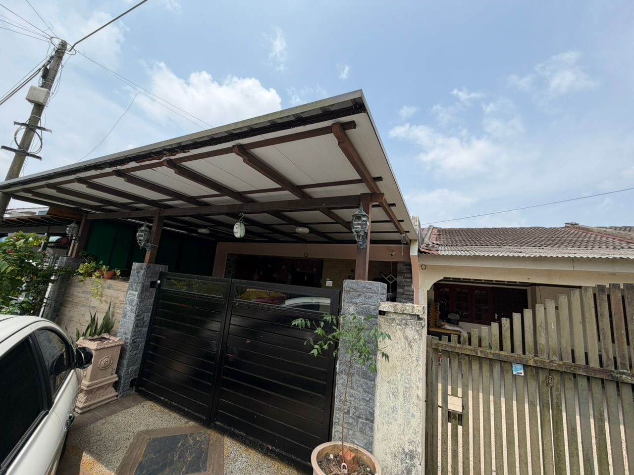 Taman Universiti 1 Sty Terrace,Jalan Pertanian,Skudai,Renovated,Extend image