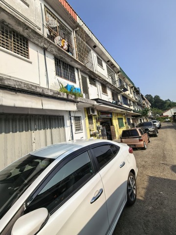 TAMAN MOONEE image