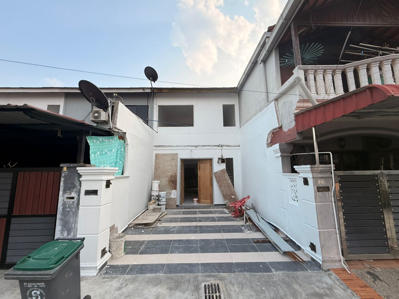 Taman Damai Jaya 2 Sty Low Cost,Jalan Makmur,Skudai,Renovated,Extend image