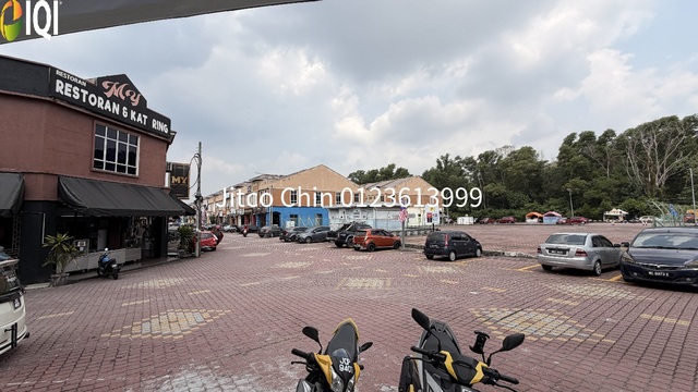3000sf Corner Shop office 1st floor Rent Pusat Bandar Senawang Seremban image