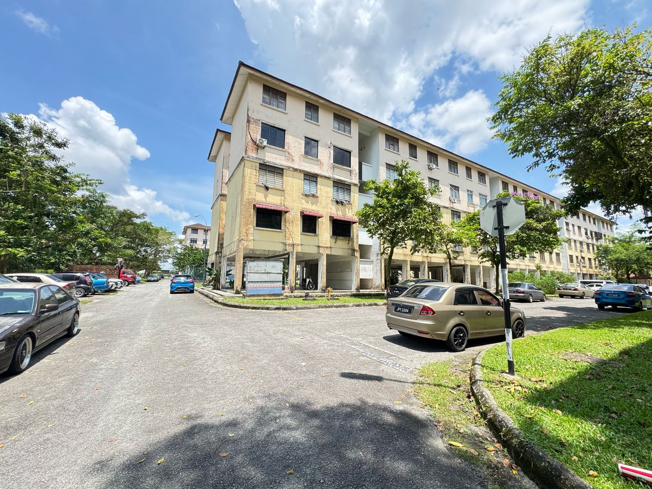 Pulai Perdana Low Cost Flat,High Floor,Skudai,Full Loan,Johor Bahru image