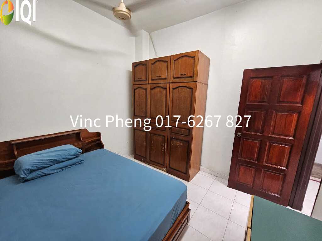 RM1,500 ONLY! SPACIOUS 5BR 2-Storey Terrace Opposite Lotus Cheng image