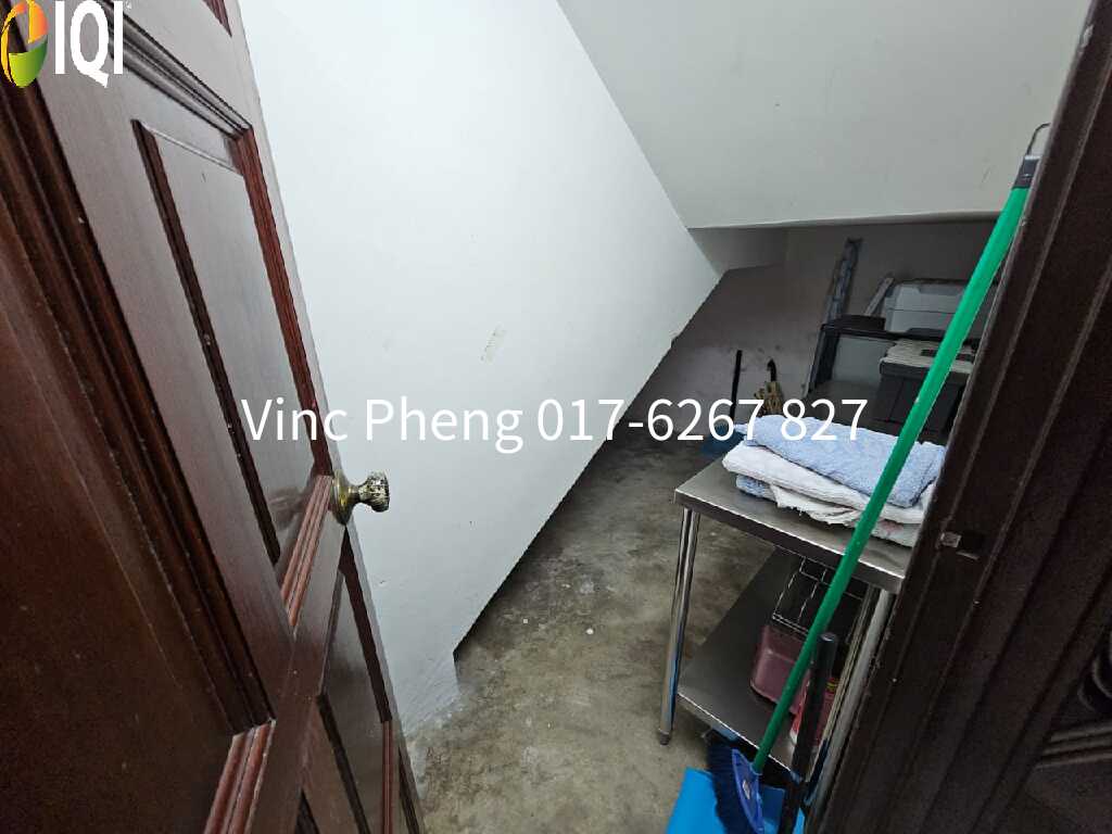 RM1,500 ONLY! SPACIOUS 5BR 2-Storey Terrace Opposite Lotus Cheng image