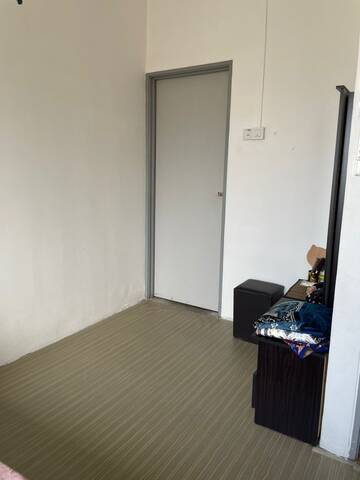 Taman Redang Medium Cost Flat,Level 3,Molek,Johor Bahru,Harmoni Utama
