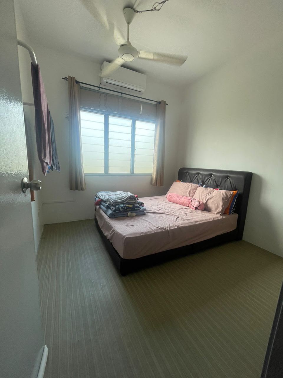 Taman Redang Medium Cost Flat,Level 3,Molek,Johor Bahru,Harmoni Utama image