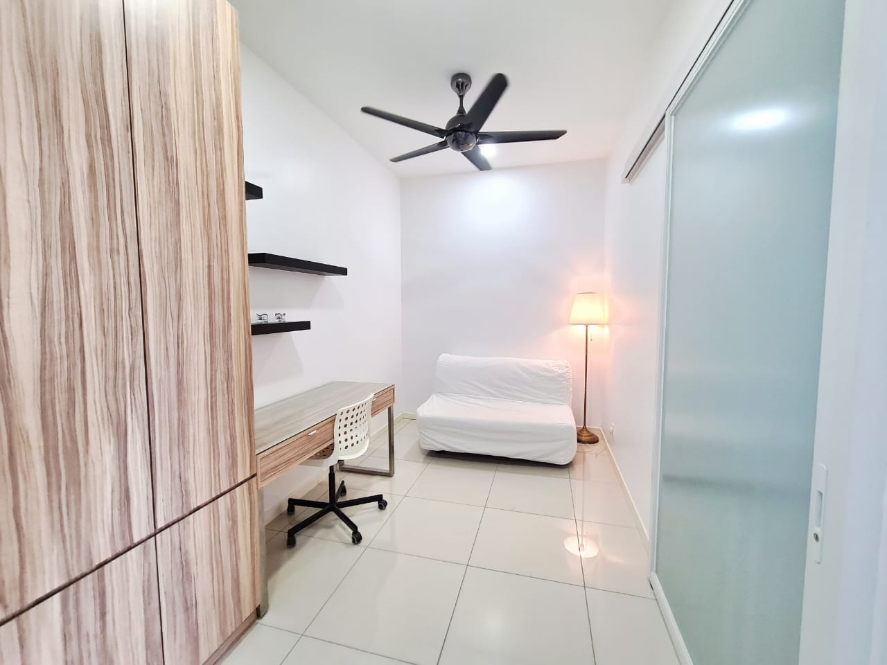 Tropicana Avenue Serviced Residences image