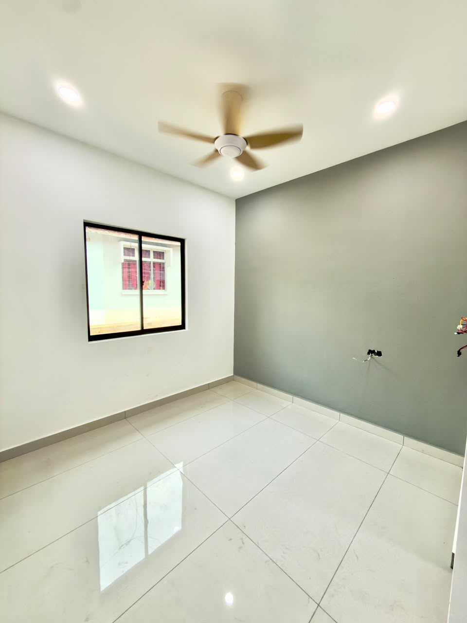 Taman Universiti 1 Sty Corner Lot,Jalan Kemuliaan,Skudai,Renovated,Extend image