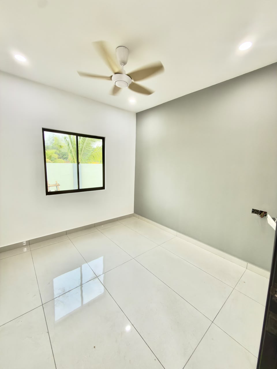 Taman Universiti 1 Sty Corner Lot,Jalan Kemuliaan,Skudai,Renovated,Extend image