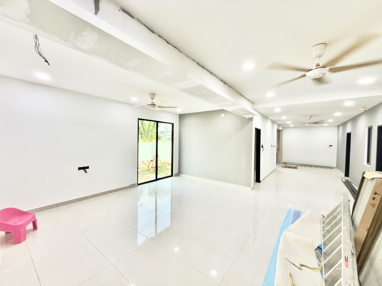 Taman Universiti 1 Sty Corner Lot,Jalan Kemuliaan,Skudai,Renovated,Extend image