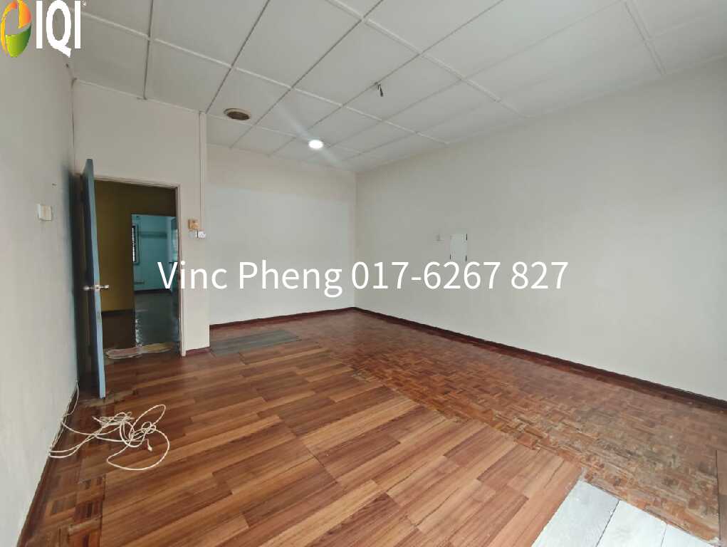 BELOW BANK VALUE RM430K! FREEHOLD 4BR @ Taman Asean  image