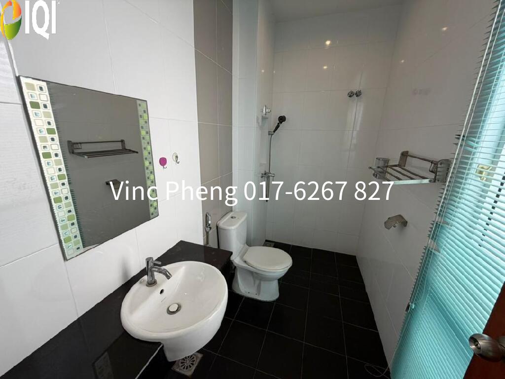 RARE 3,184sqft FREEHOLD Superlink @ Laman Klebang  image