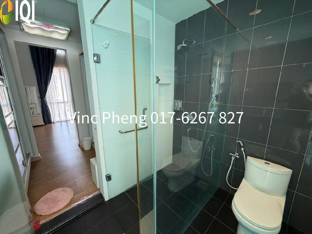 RARE 3,184sqft FREEHOLD Superlink @ Laman Klebang  image