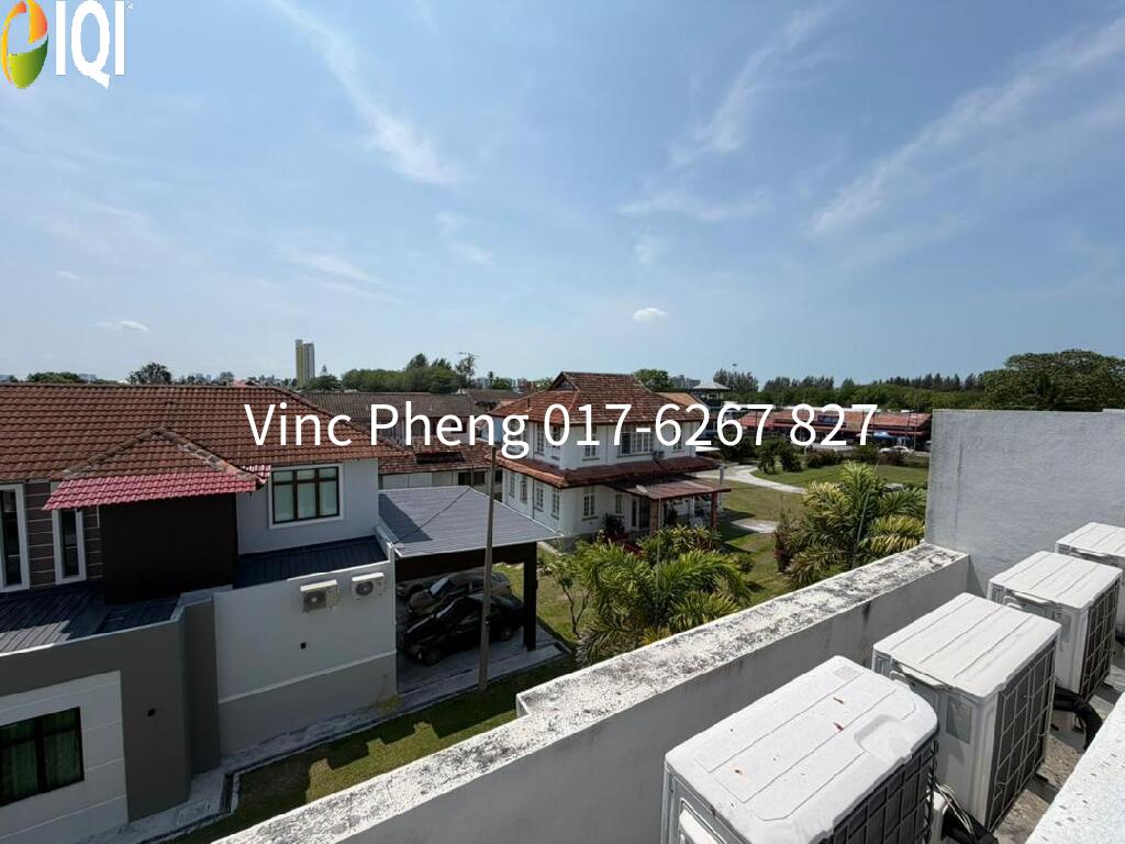 RARE 3,184sqft FREEHOLD Superlink @ Laman Klebang  image