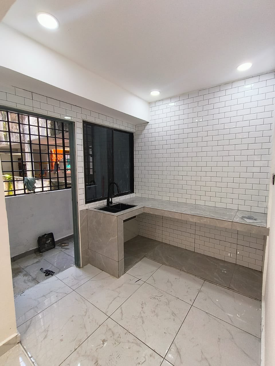 Taman Megah Medium Cost Flat,Low Floor,Pontian,Renovated,Full Loan image
