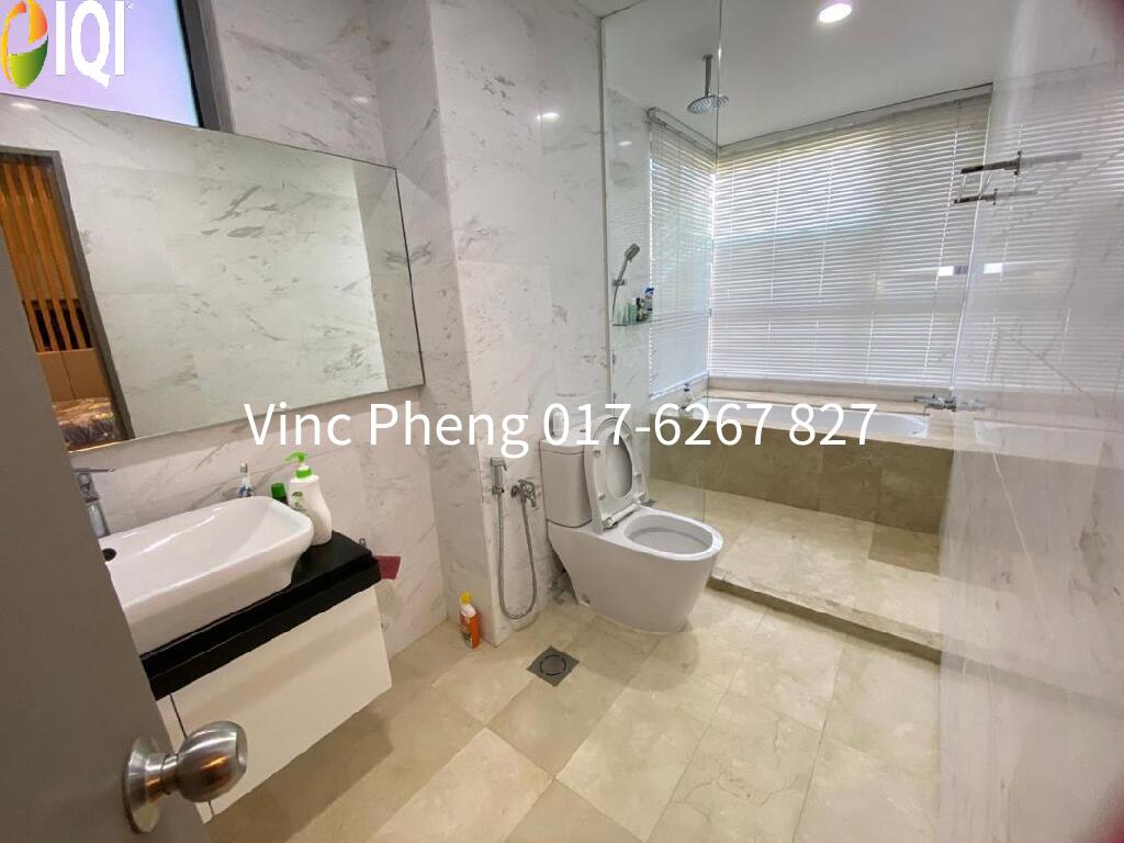 FULLY FURNISHED Sea View 3BR High Floor Condo @ Silverscape Residence image
