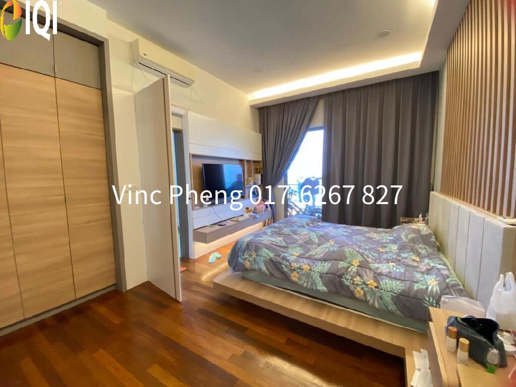 FULLY FURNISHED Sea View 3BR High Floor Condo @ Silverscape Residence image
