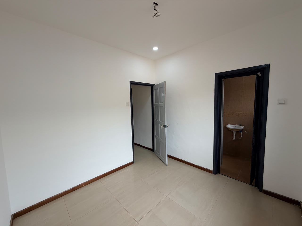 Bandar Bestari Perdana 2 Sty Terrace,Jalan Ixora,Pasir Gudang,Renovated image