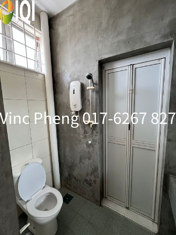 RARE ENDLOT SPACIOUS Terrace @ Taman Sutera Batu Berendam image