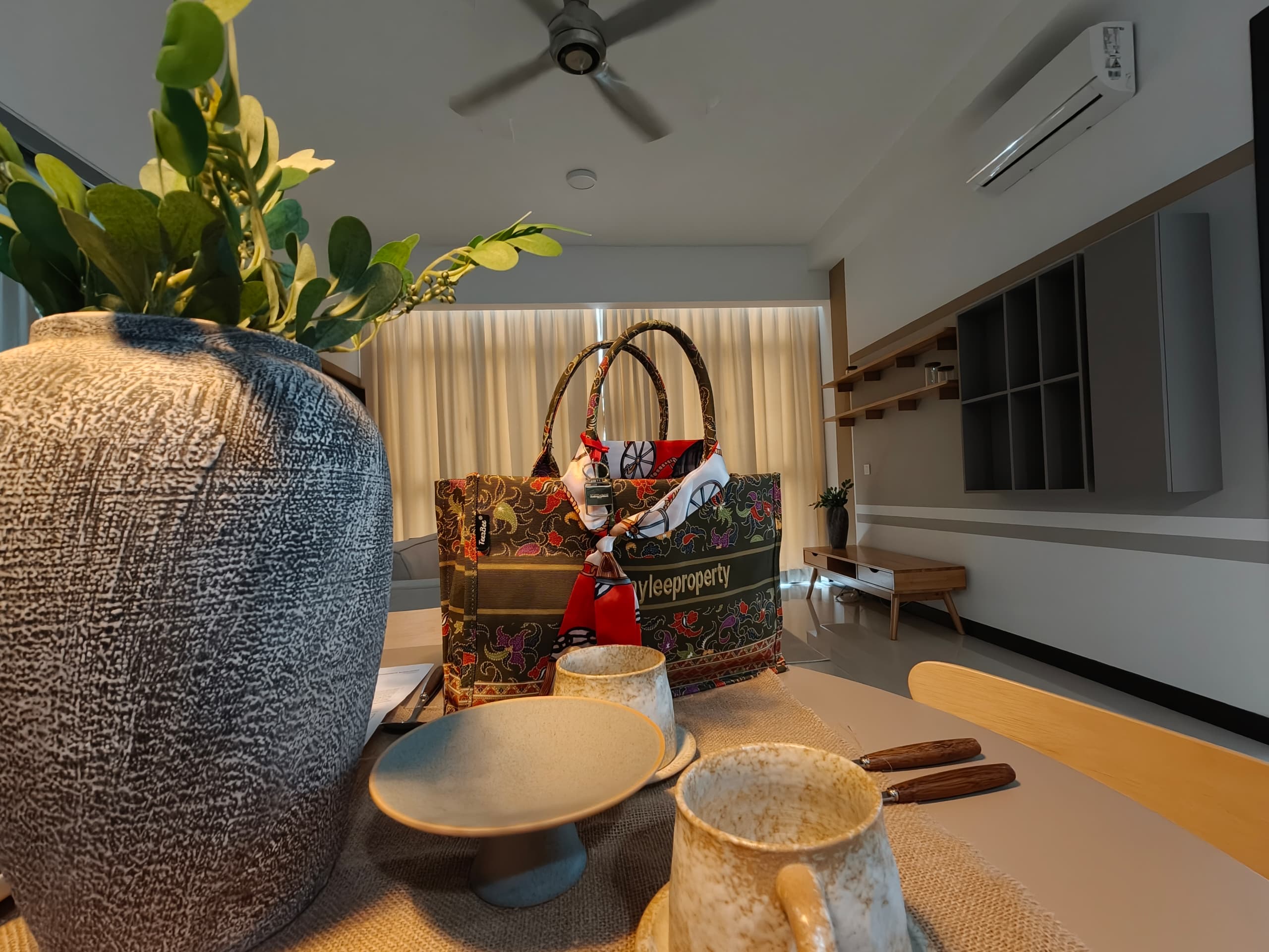 Hampshire Residences image