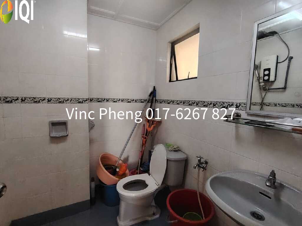 RM160K ONLY! BELOW MARKET VALUE Casa Lago 2BR Apartment  image