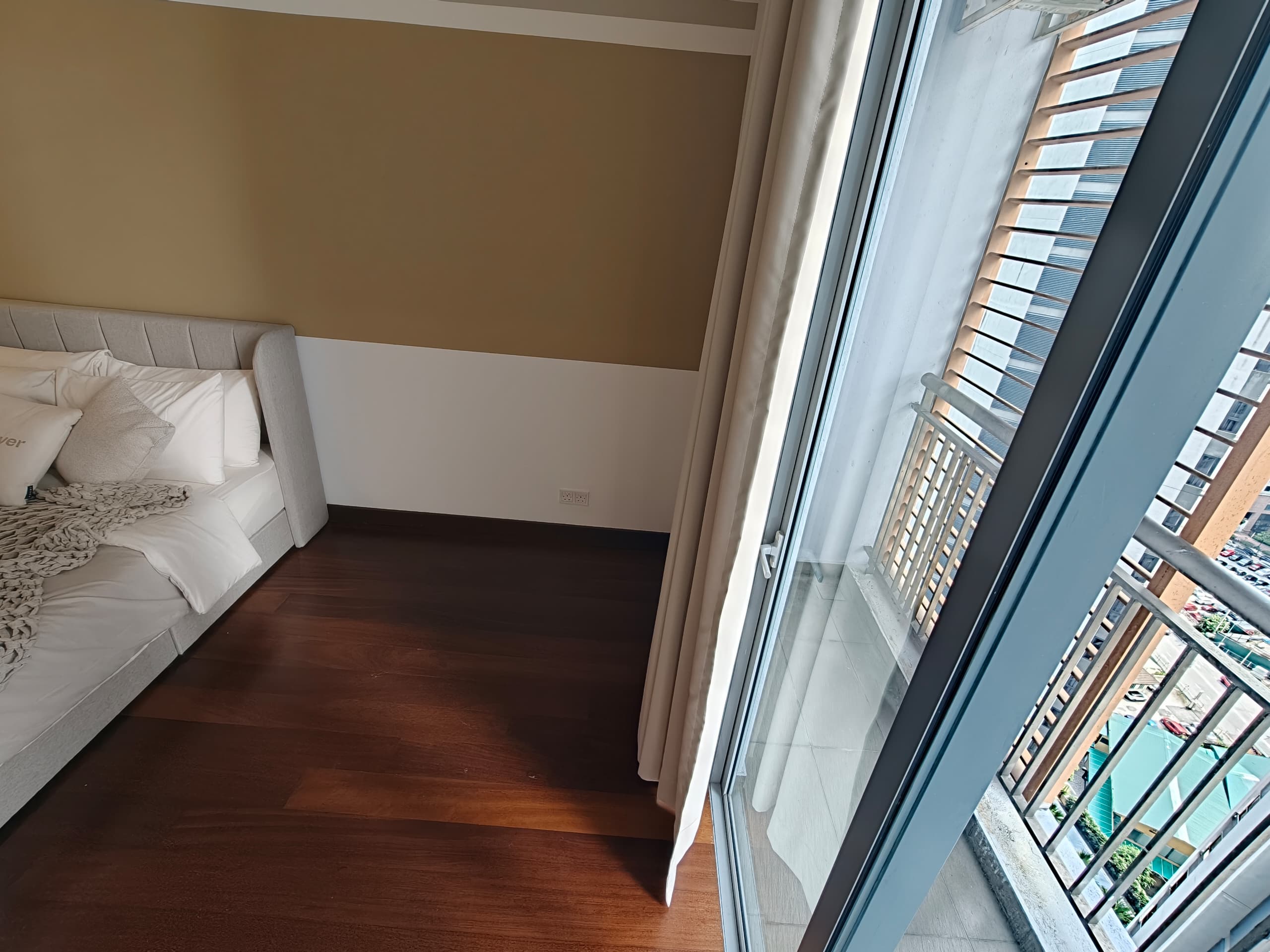 Hampshire Residences image