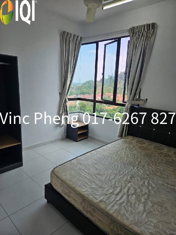 HIGH FLOOR FULLY FURNISHED Condo @ The Heights Residence image