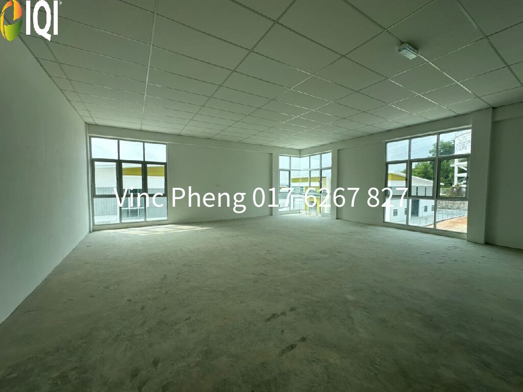 PREMIUM Semi-D Factory Warehouse with Office @ Ayer Keroh  Eco Park image