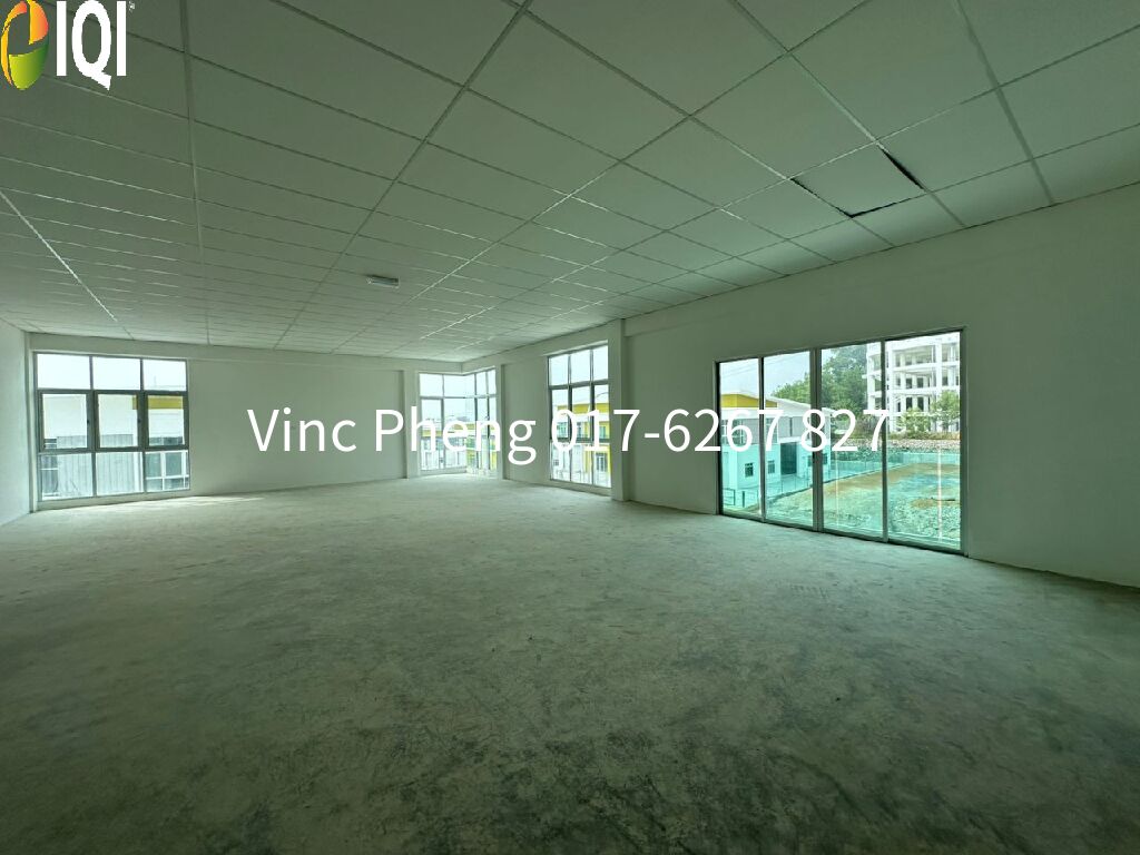 PREMIUM Semi-D Factory Warehouse with Office @ Ayer Keroh  Eco Park image