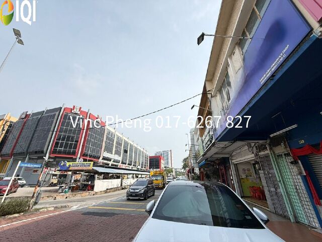 HIGH VISIBILITY PRIME MAIN ROAD 2-Storey Shophouse @ Gajah Berang  photo
