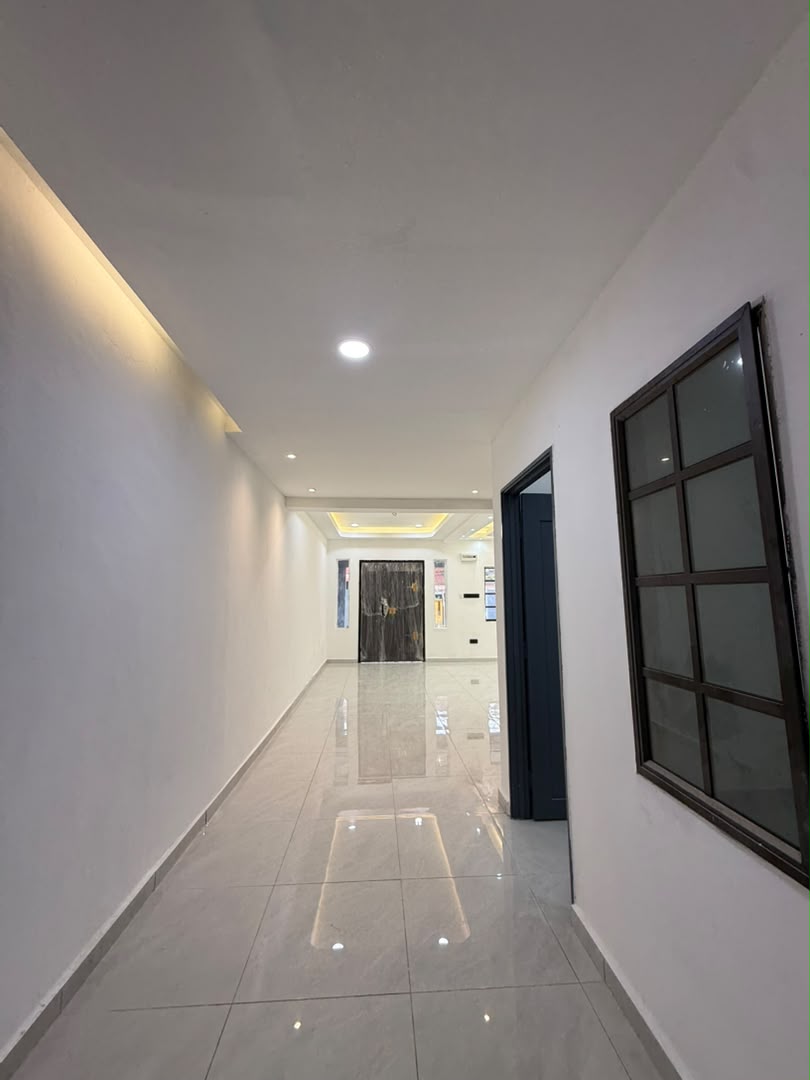 Taman Bukit Tiram 2 Sty Endlot,Jalan Ledang,Ulu Tiram,Renovated,Full Loan image