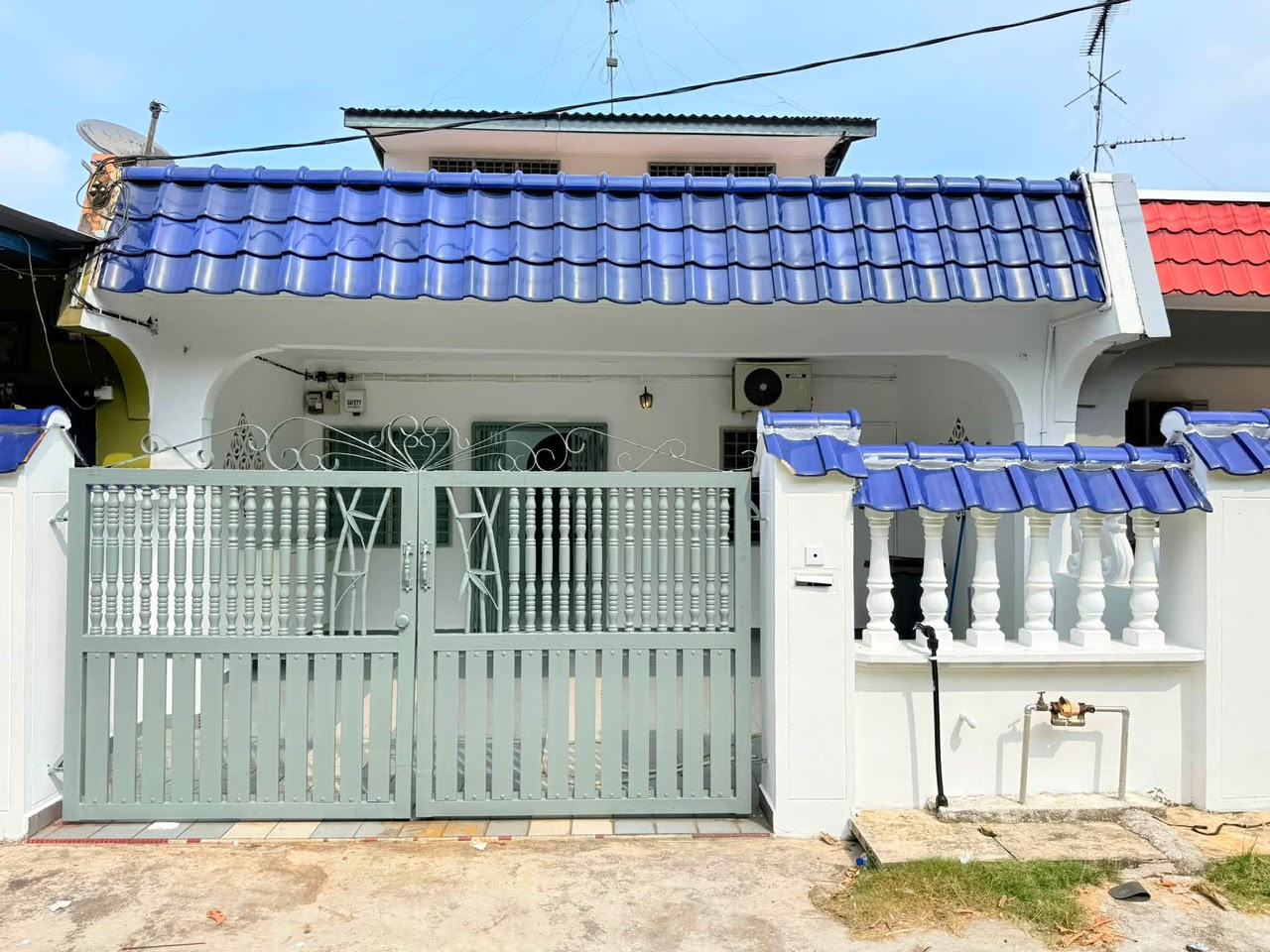 Taman Aman 2 Sty Low Cost,Jalan Bunga Dahlia,Senai,Renovated,Kulai image