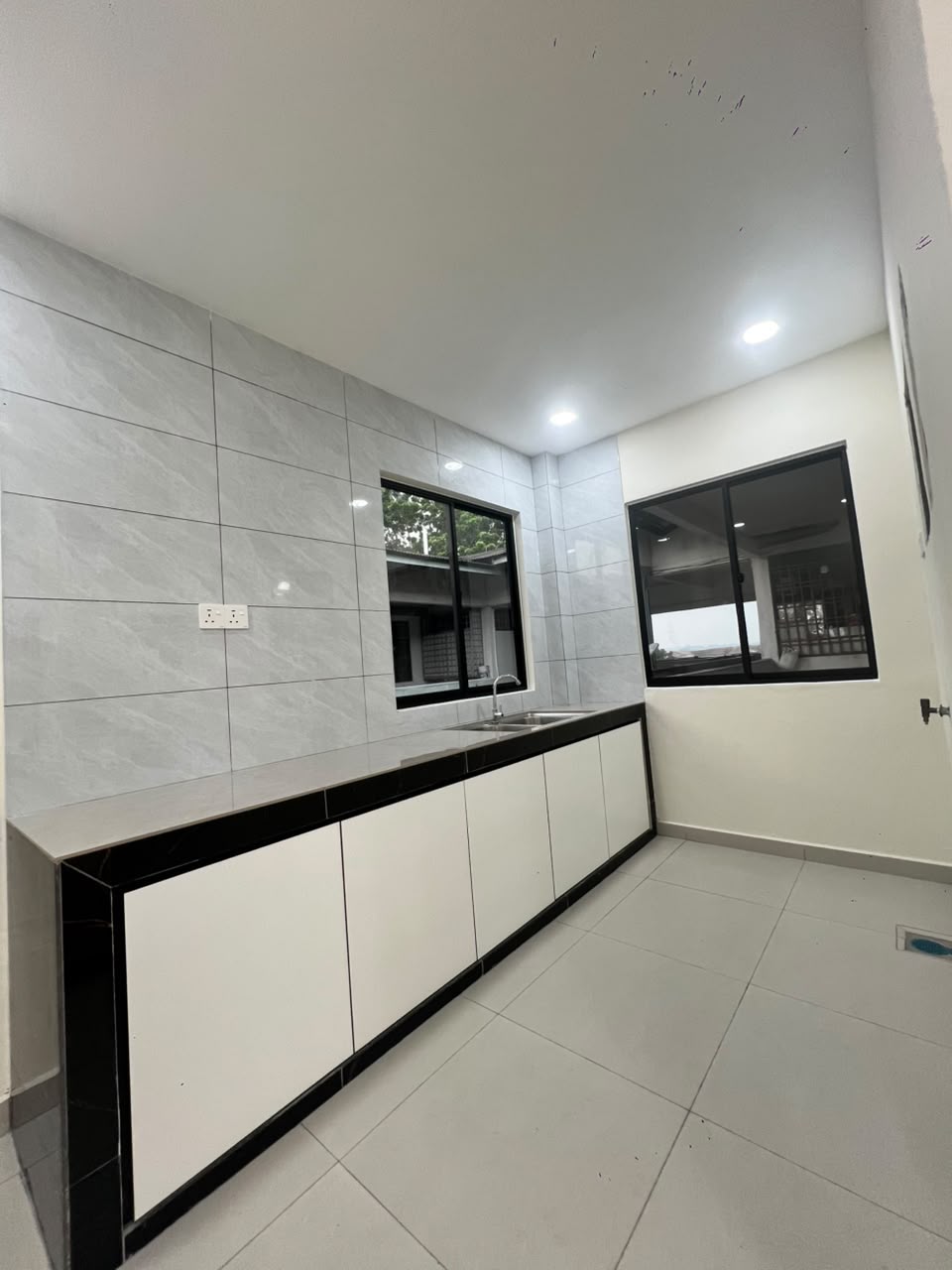 Taman Perumahan Rakyat Lima Kedai,Skudai,Low Cost Flat,High Floor image